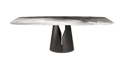 Tavolo con base in acciaio e piano bisellato in cristallo stampato Giano Crystalart di Cattelan Italia
