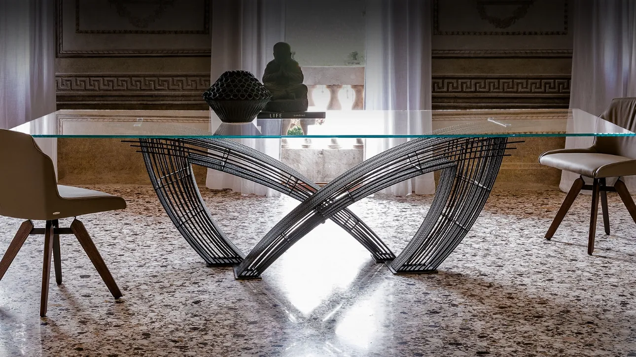 Tavolo in vetro con gambe intrecciate Hystrix Cattelan Italia