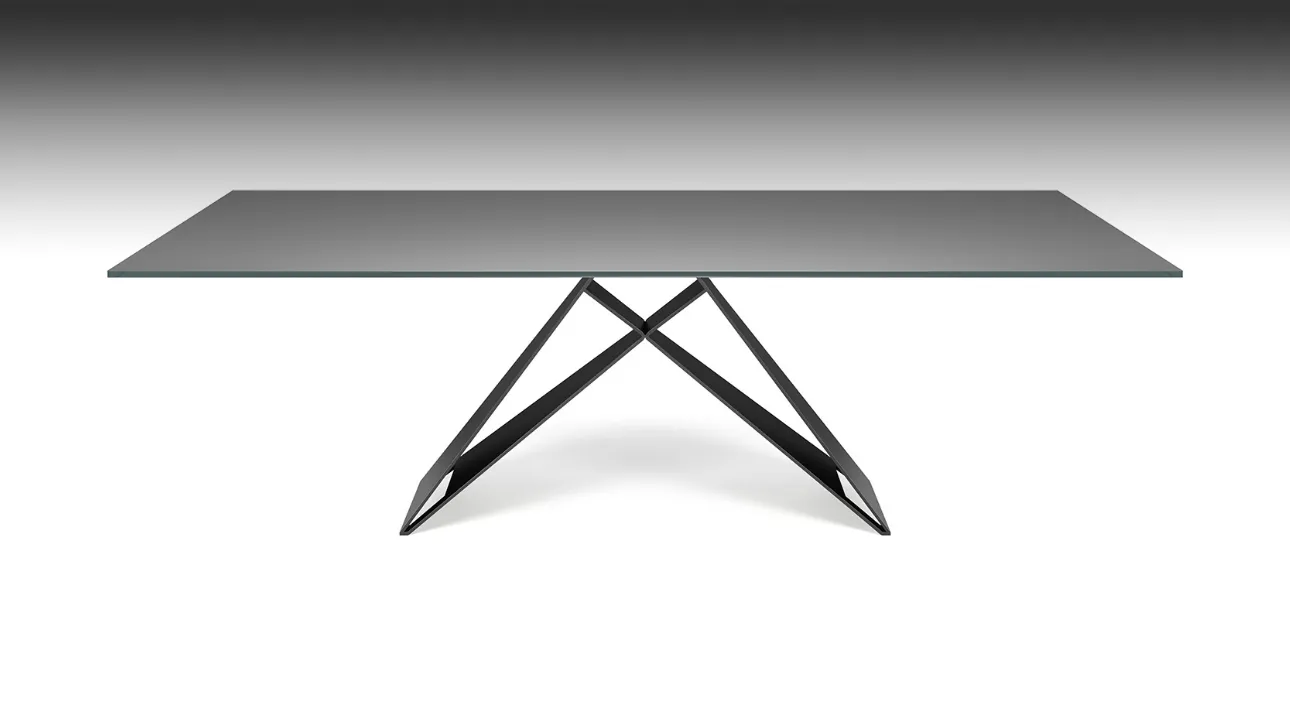 Tavolo con piano in cristallo verniciato antracite e gambe in acciaio Premier di Cattelan Italia