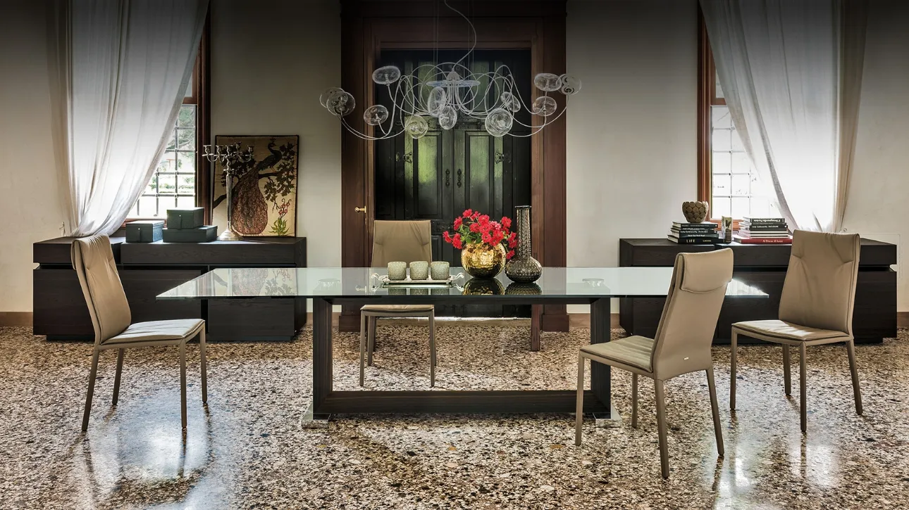 Tavolo rettangolare in vetro con base in legno Monaco di Cattelan Italia