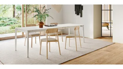 Tavolo minimal allungabile in legno Nordic di Calligaris