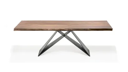 Tavolo con base in acciaio e piano in legno noce Premier Wood di Cattelan Italia
