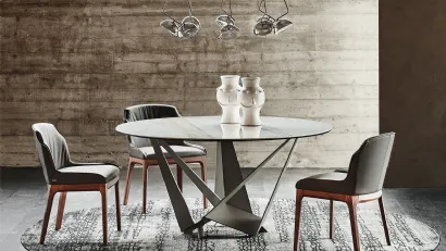 Tavolo rotondo in ceramica con base in acciaio Skorpio Keramic Round di Cattelan Italia