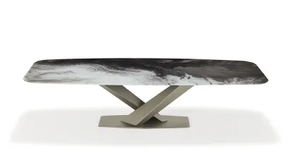 Tavolo con base in metallo e piano in ceramica Stratos Crystalart di Cattelan Italia
