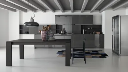 Cucina Design lineare Artè in laccato lucido di Key Cucine