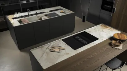 Cucina Design con doppia isola New Twins in laccato opaco e Rovere con top in Quarzite di Key Cucine