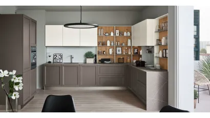 Cucina Moderna angolare Milano in laccato Grigio e Bianco di Veneta Cucine