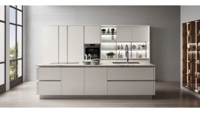 Cucina Moderna Oyster con isola in laccato opaco Bianco Puro di Veneta Cucine