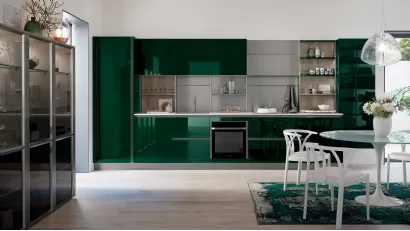 Cucina Moderna lineare Oyster 06 in laccato lucido Verde Lago di Veneta Cucine