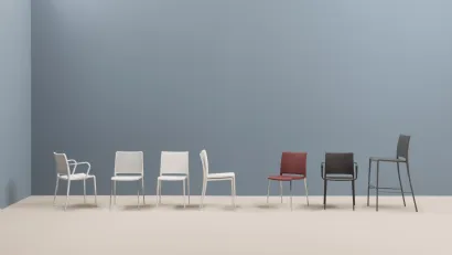 Sedia e Sgabello Outdoor con telaio in alluminio seduta in polipropilene e schienale in textilene Mya di Pedrali